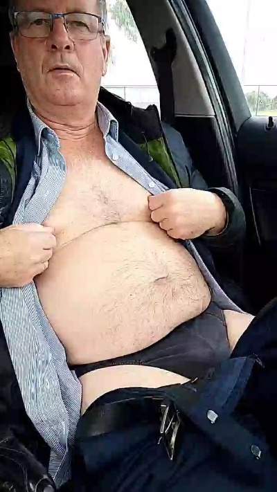 stiffandlubed live cam on Cam4