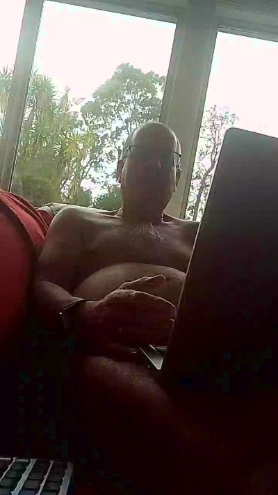 stiffandlubed live cam on Cam4