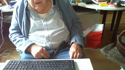 stifter44 live cam on Cam4