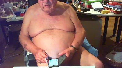 stifter44 live cam on Cam4