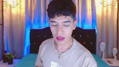 stone_axel live cam on Cam4