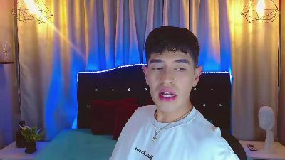stone_axel live cam on Cam4