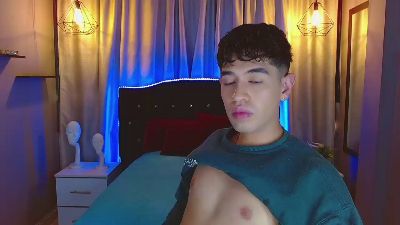 stone_axel live cam on Cam4