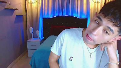 stone_axel live cam on Cam4