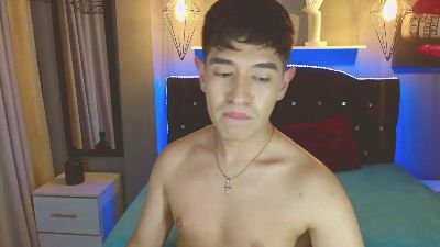 stone_axel live cam on Cam4