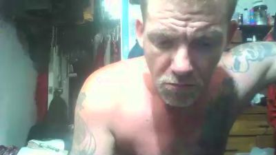 str8butfreaky live cam on Cam4