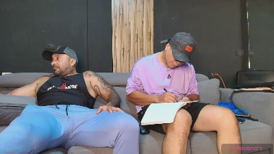 straightboysx live cam on Cam4