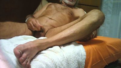 strikelucky3 live cam on Cam4