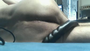 strikelucky3 live cam on Cam4