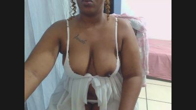 stripqueenx2 live cam on Cam4