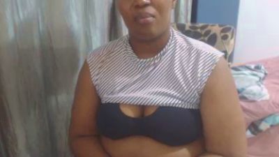 stripqueenx2 live cam on Cam4