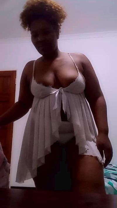 stripqueenx2 live cam on Cam4