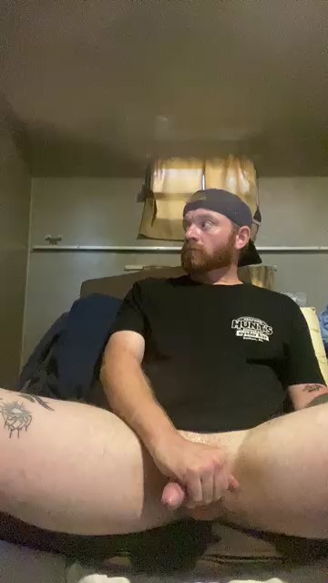 strokerjohnson live cam on Cam4