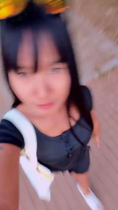 studentthaigirl live cam on Cam4