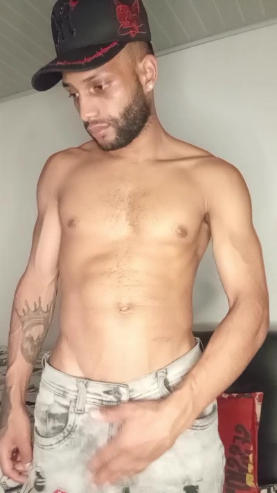 stvxxx777 live cam on Cam4