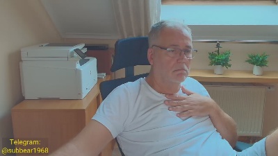 subbear1968 live cam on Cam4