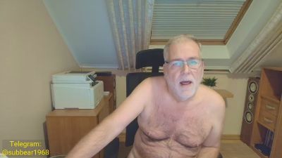 subbear1968 live cam on Cam4