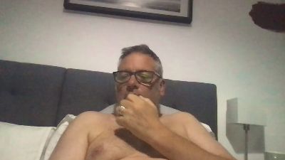 subfatdaddy live cam on Cam4