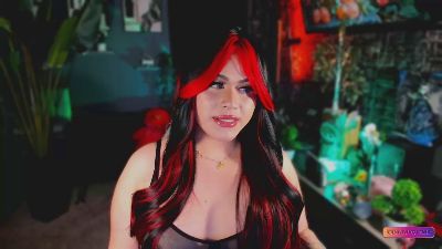 succubus_doll live cam on Cam4