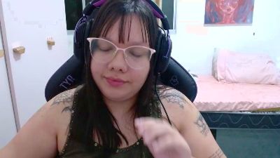 succulolli live cam on Cam4