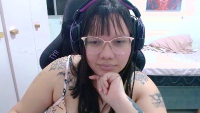 succulolli live cam on Cam4