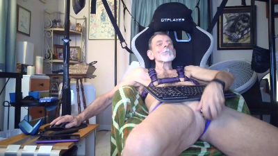 sugarbeartwo live cam on Cam4
