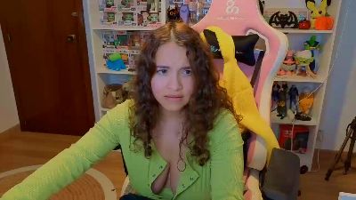 sullysweet live cam on Cam4