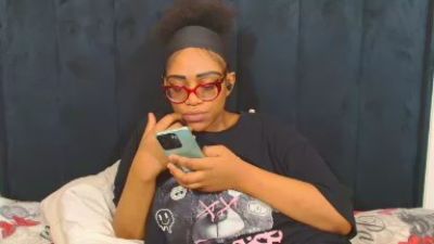 sultrydiva live cam on Cam4