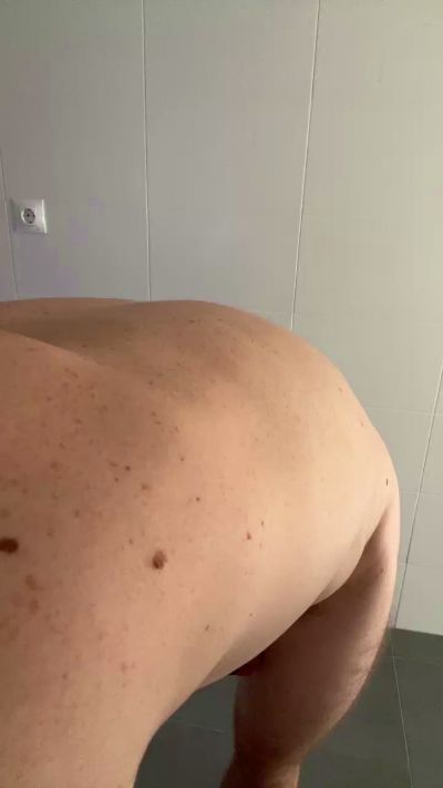 sumis24 live cam on Cam4