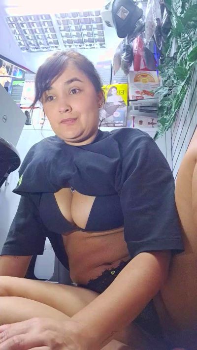 sunyfun live cam on Cam4