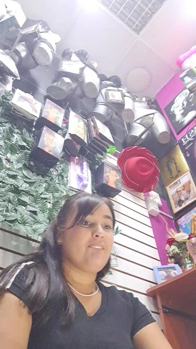 sunyfun live cam on Cam4