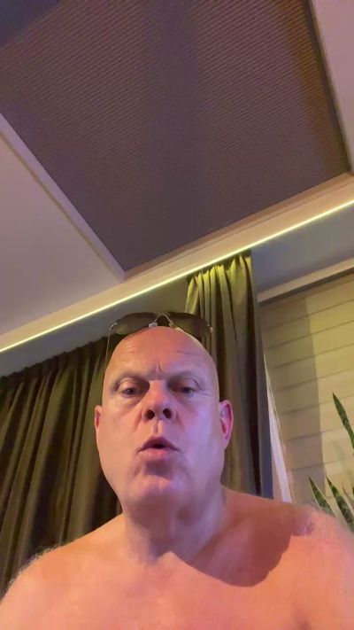 super402 live cam on Cam4