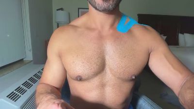 super_morenohot live cam on Cam4