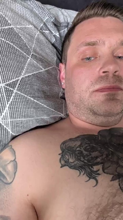 Profile and Statistics for supercharge92 on Cam4