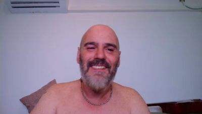 superchuk1 live cam on Cam4
