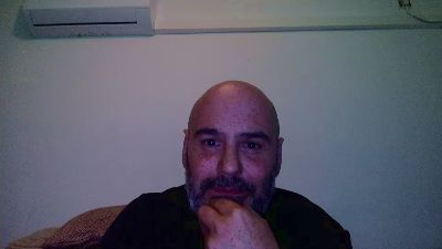 superchuk1 live cam on Cam4