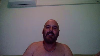 superchuk1 live cam on Cam4