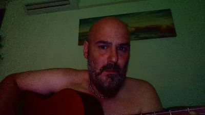 superchuk1 live cam on Cam4