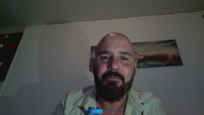 superchuk1 live cam on Cam4