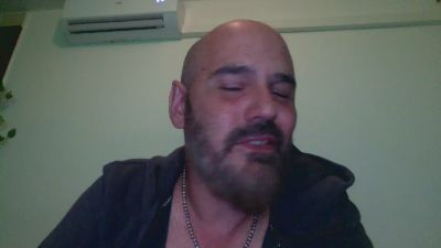 superchuk1 live cam on Cam4