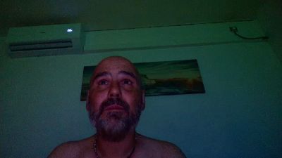 superchuk1 live cam on Cam4