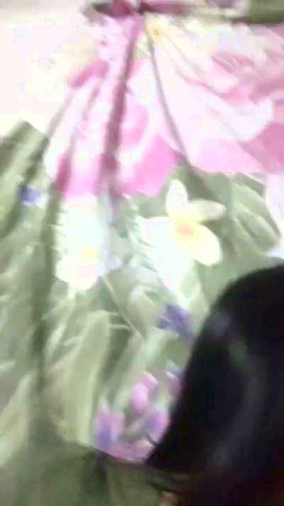 surey live cam on Cam4