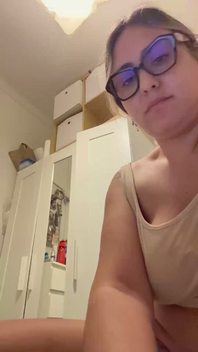 susixxx4u live cam on Cam4