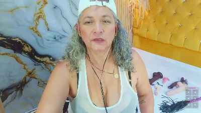 sussyperez live cam on Cam4