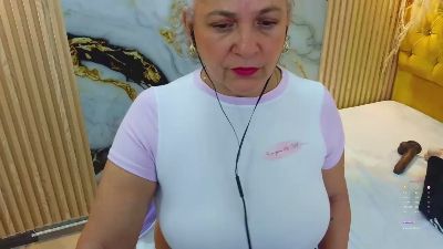 sussyperez live cam on Cam4