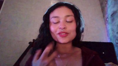 suuri live cam on Cam4