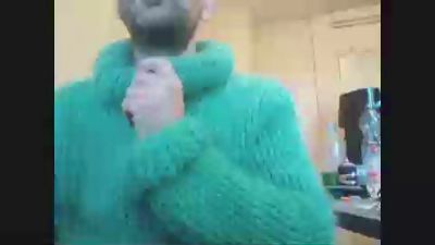 sweaterslut live cam on Cam4