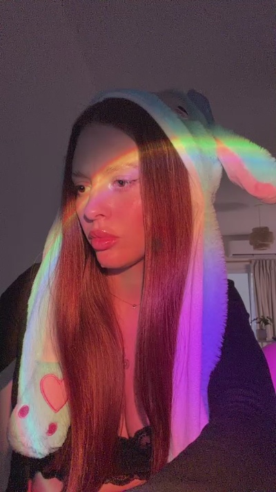sweetLola live cam on Cam4