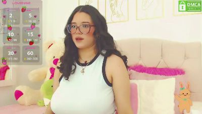 sweet__pink live cam on Cam4