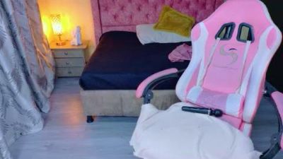 sweet__rhang live cam on Cam4